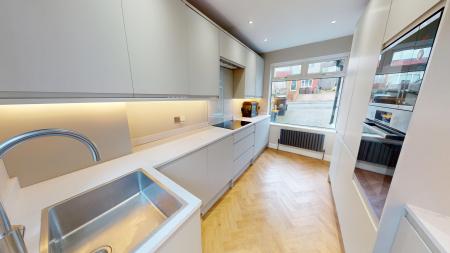 2 bedroom Terraced House for sale in Carden Crescent, Patcham, Brighton, BN1