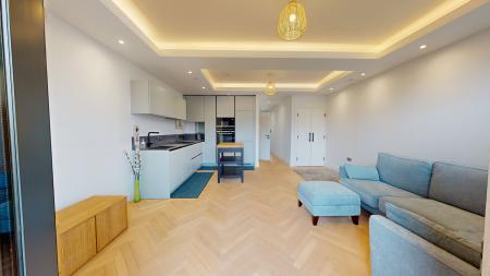 2 bedroom Flat to let in 12 Gloucester Place, Brighton, BN1