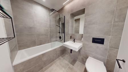 2 bedroom Flat to let in 12 Gloucester Place, Brighton, BN1