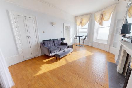 1 bedroom Flat for sale in Marine Parade, Brighton, BN2