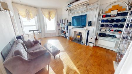 1 bedroom Flat for sale in Marine Parade, Brighton, BN2