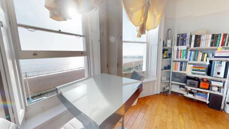 1 bedroom Flat for sale in Marine Parade, Brighton, BN2