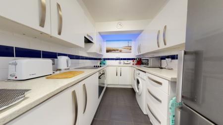 2 bedroom Apartment to let in Little Preston Street