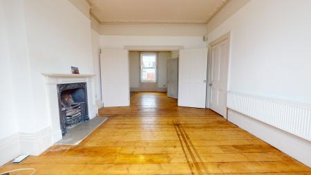 4 bedroom End of terrace house to let in Eastern Road, Brighton, BN2