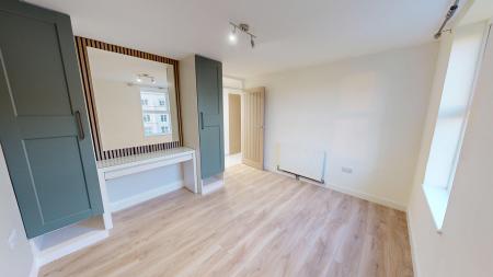 2 bedroom Flat to let in Sillwood Place, City Centre, Brighton, BN1
