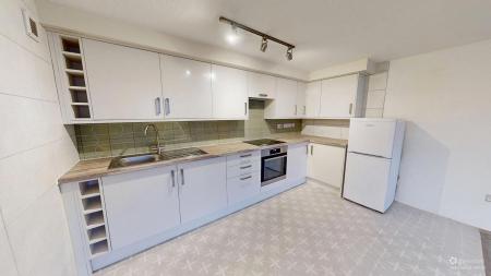 2 bedroom Flat to let in Sillwood Place, City Centre, Brighton, BN1