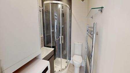 1 bedroom Studio flat to let in Cromwell Road, Brighton, BN3