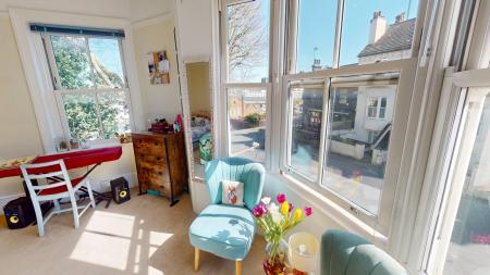 2 bedroom Flat to let in Chatham Place, City Centre, Brighton, BN1