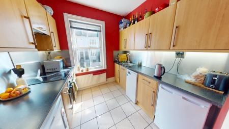 2 bedroom Flat to let in Chatham Place, City Centre, Brighton, BN1