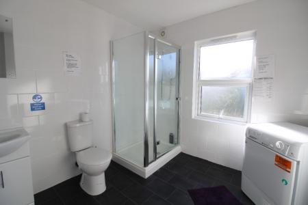 0 bedroom Studio flat to let in Whippingham Road