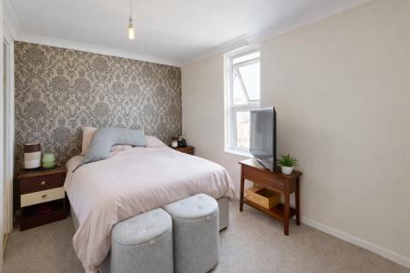 1 bedroom Flat to let in Sillwood Place, Brighton, BN1