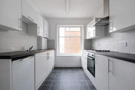 1 bedroom Flat to let in Western Road, Hove, BN3