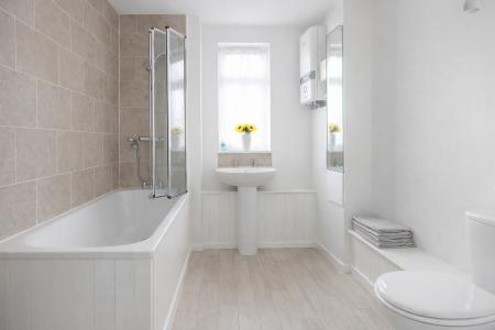 2 bedroom Flat to let in Collingwood Close, Peacehaven, BN10