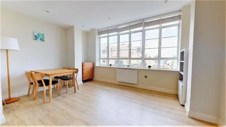 1 bedroom Apartment to let in Western Road