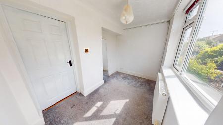 1 bedroom Flat to let in Belle Vue Gardens, Brighton, BN2