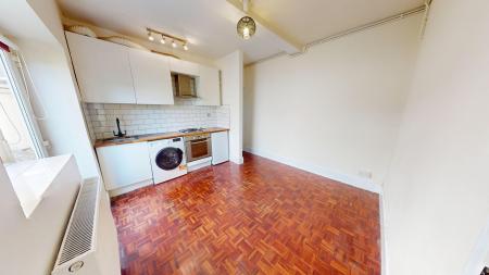 1 bedroom Flat to let in Belle Vue Gardens, Brighton, BN2