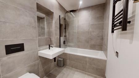 1 bedroom Flat for sale in Gloucester Place