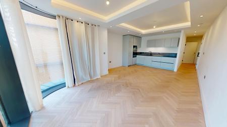 1 bedroom Flat for sale in Gloucester Place