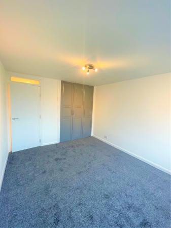 2 bedroom Flat to let in Eaton Road, Hove, BN3