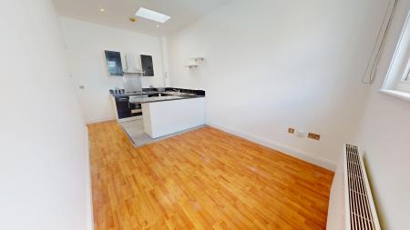 Western Road, Hove, BN3