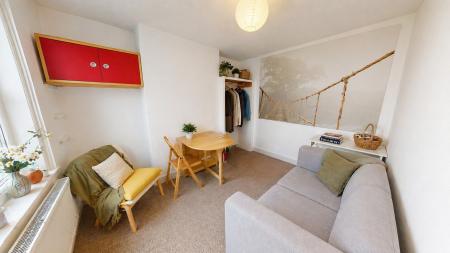 5 bedroom Terraced House to let in Saint Leonards Road, Hanover, Brighton, BN2