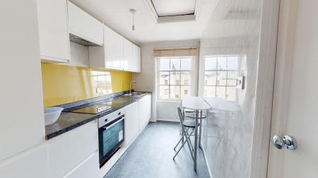 2 bedroom Flat to let in Portland Place, Kemptown, Brighton, BN2