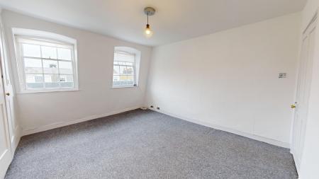 2 bedroom Flat to let in Portland Place, Kemptown, Brighton, BN2