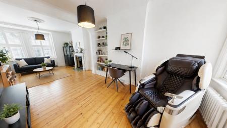 4 bedroom Flat for sale in Prinsep Road, Hove, BN3