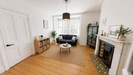 4 bedroom Flat for sale in Prinsep Road, Hove, BN3