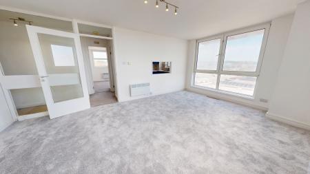 2 bedroom Flat to let in Russell Square, City Centre, Brighton, BN1