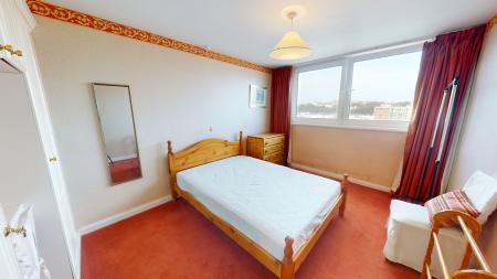 2 bedroom Flat to let in Russell Square, City Centre, Brighton, BN1