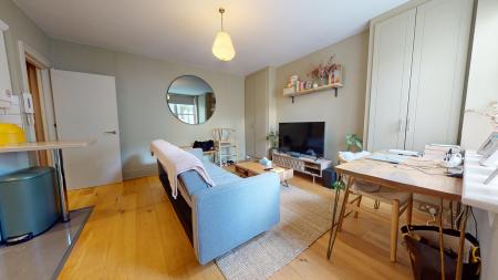 1 bedroom Flat to let in Lansdowne Place, Brighton, BN3