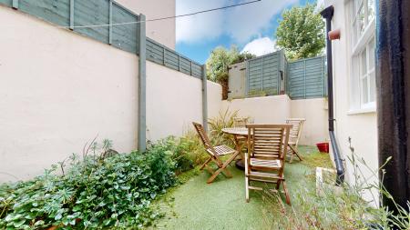 1 bedroom Flat to let in Lansdowne Place, Brighton, BN3