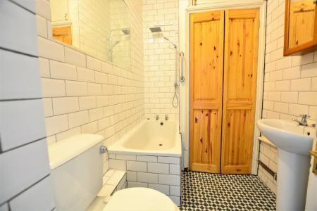 1 bedroom Flat to let in York Villas, Brighton, BN1