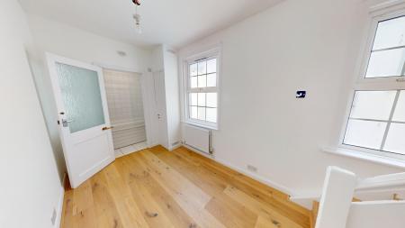 1 bedroom Flat to let in Bedford Place, Brighton, BN1