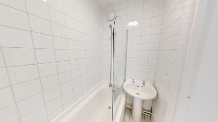 1 bedroom Flat to let in Bedford Place, Brighton, BN1