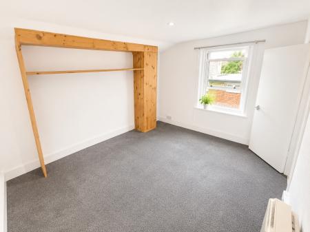 1 bedroom Flat for sale in Brunswick Square, Hove, BN3