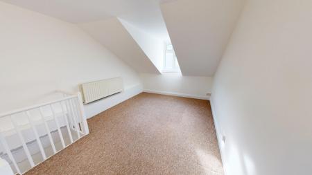 2 bedroom Flat to let in Buckingham Road, Brighton, BN1
