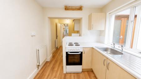 1 bedroom Flat to let in Totland Road, Brighton, BN2