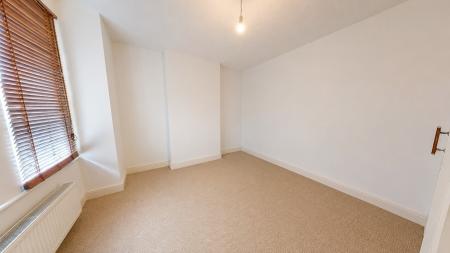 1 bedroom Flat to let in Totland Road, Brighton, BN2