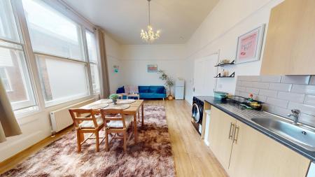 1 bedroom Flat to let in Ship Street, City Centre, Brighton, BN1