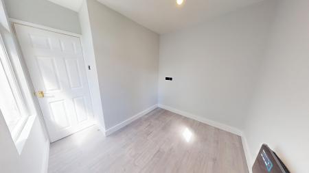 2 bedroom Flat to let in Clarence Square, Brighton, BN1
