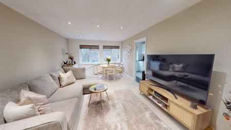 Woodland Parade, Hove, BN3