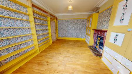2 bedroom Flat to let in York Villas, Brighton, BN1