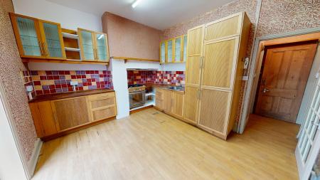 2 bedroom Flat to let in York Villas, Brighton, BN1