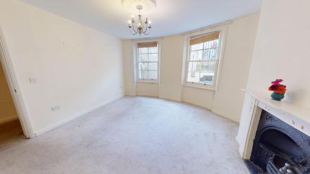 2 bedroom Flat to let in Brunswick Road, Hove, BN3