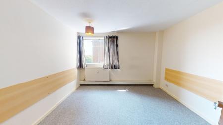 1 bedroom Flat to let in Eaton Road, Hove, BN3