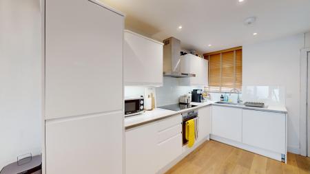 2 bedroom Maisonette for sale in Dorset Gardens, Kemptown, Brighton, BN2
