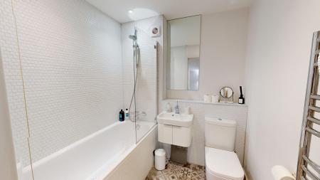 2 bedroom Maisonette for sale in Dorset Gardens, Kemptown, Brighton, BN2