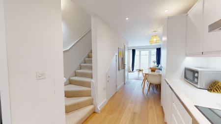 2 bedroom Maisonette for sale in Dorset Gardens, Kemptown, Brighton, BN2